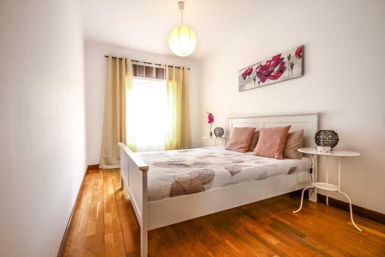 Apartamento Tejo Cacilhas Buitenkant foto
