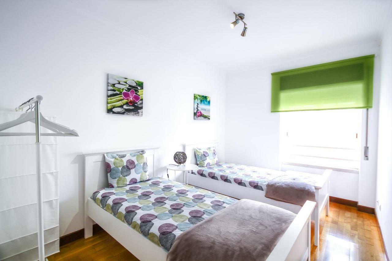 Apartamento Tejo Cacilhas Buitenkant foto