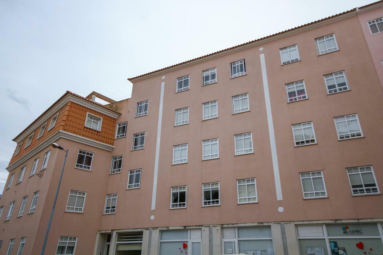 Apartamento Tejo Cacilhas Buitenkant foto